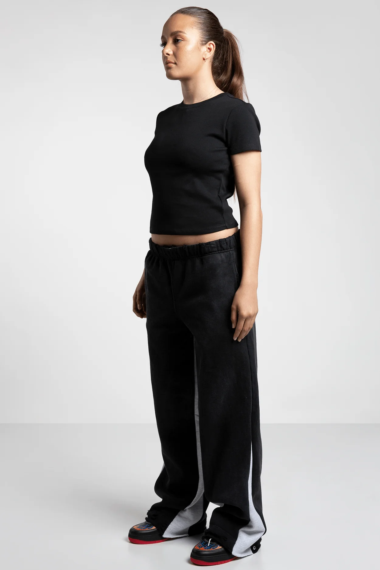 Baby Tee (2025) - Image 9