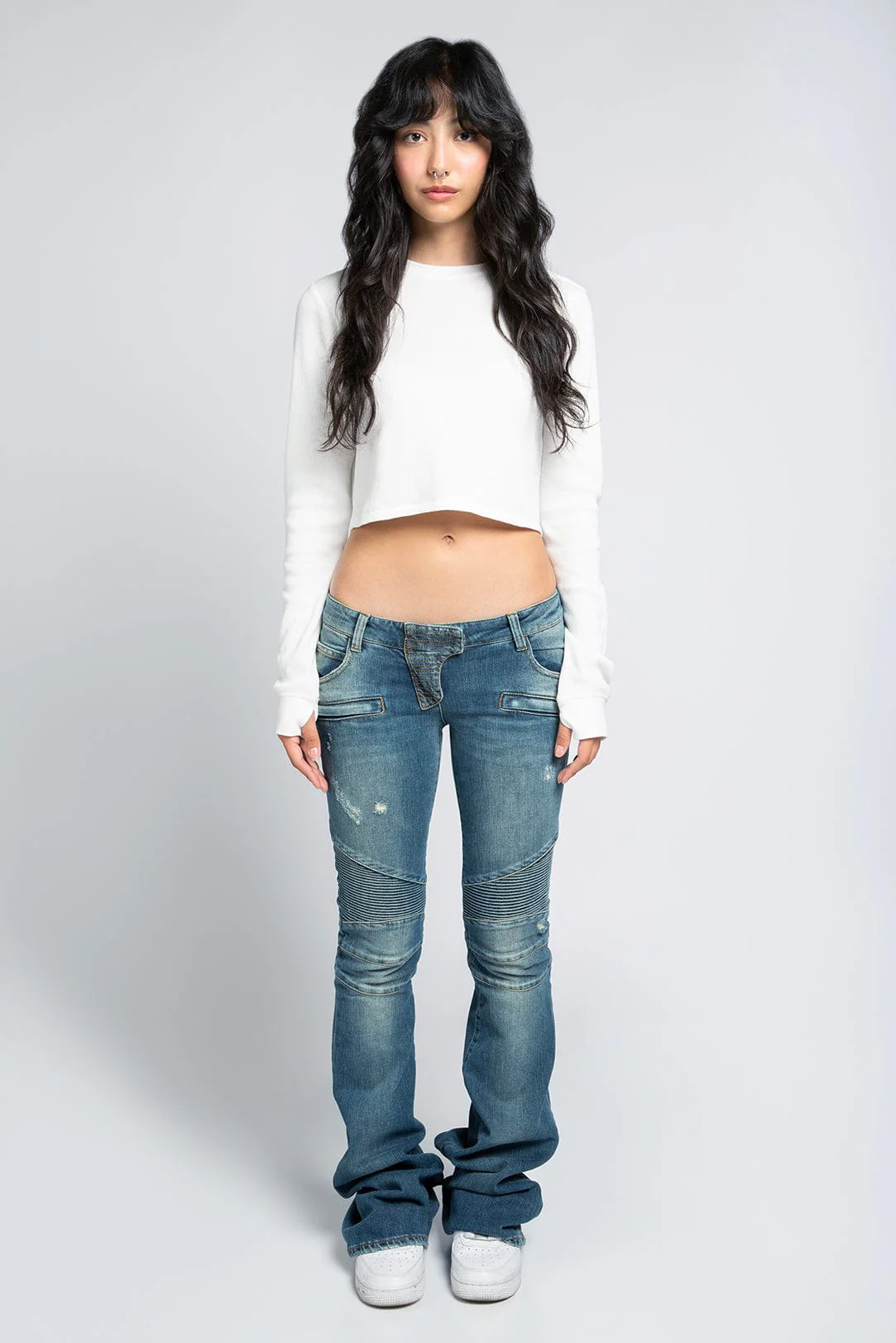 Cropped Thermal Longsleeve Tee - Image 11